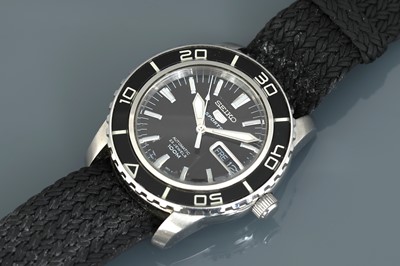 Lot 633 - SEIKO (Japan) "Sports 5" Armbanduhr