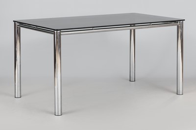 Lot 239 - Mid-century Schreibtisch