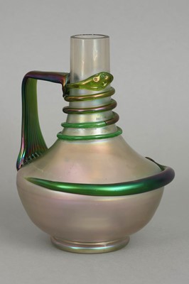 Lot 369 - wohl KRALIK (Böhmen) Jugendstil Glas Henkelvase