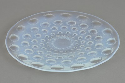 Lot 391 - LALIQUE (France) Glasplatte "Asters"