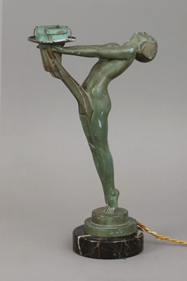 Lot 1142 - MAX LE VERRIER (1891-1973) Figurenlampe "Clarté"