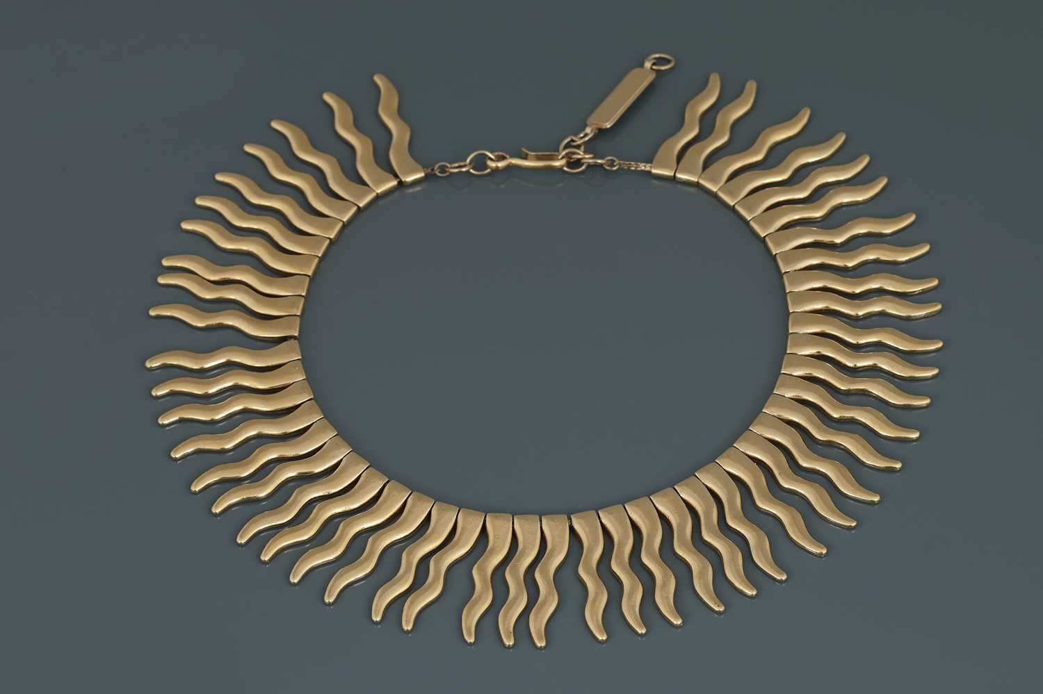 Lot 714 - YVES SAINT LAURENT Modeschmuck Collier