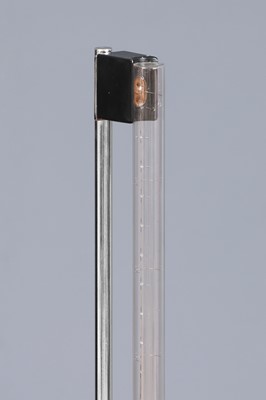 Lot 1790 - VEREINIGTE WERKSTÄTTEN Stehlampe nach einem Entwurf von EILEEN GRAY