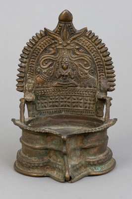 Lot 143 - Indische Ritual Öl-Lampe