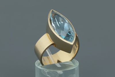 Lot 674 - Moderner Cocktail Ring mit Aquamarin