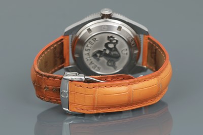 Lot 614 - OMEGA (Swiss) Seamaster "Planet Ocean" Professional Chronometer Armbanduhr