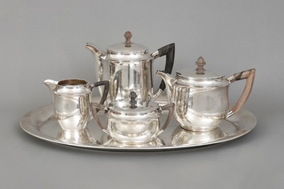 Lot 495 - HUGO BÖHM (Schwäbisch Gmünd) Silber Kaffee- und Teeservice des Art-déco